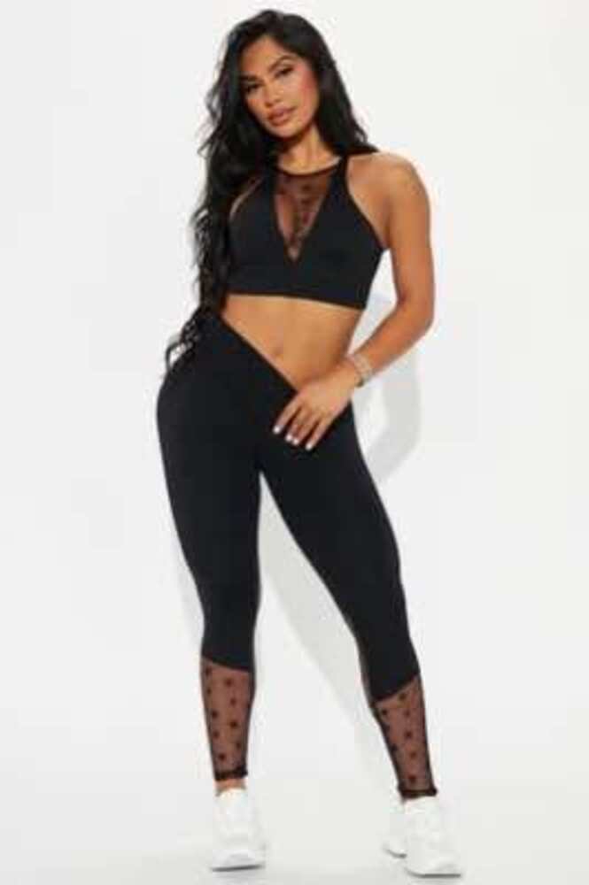 All Star Mesh Sports Bra - Black leggings XL
Size: XL Bra Sz Large